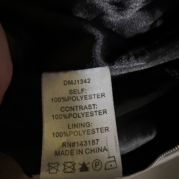 Dance and marvel bomber jacket with knitted flower embellishments - Picture 4 of 6